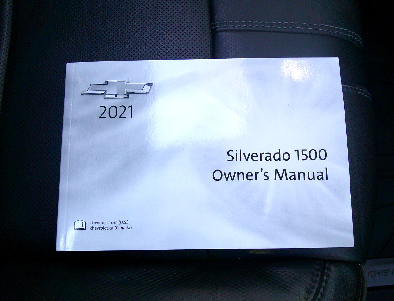 Chevrolet Silverado 1500 4WD Crew Cab 147" High Country 2021