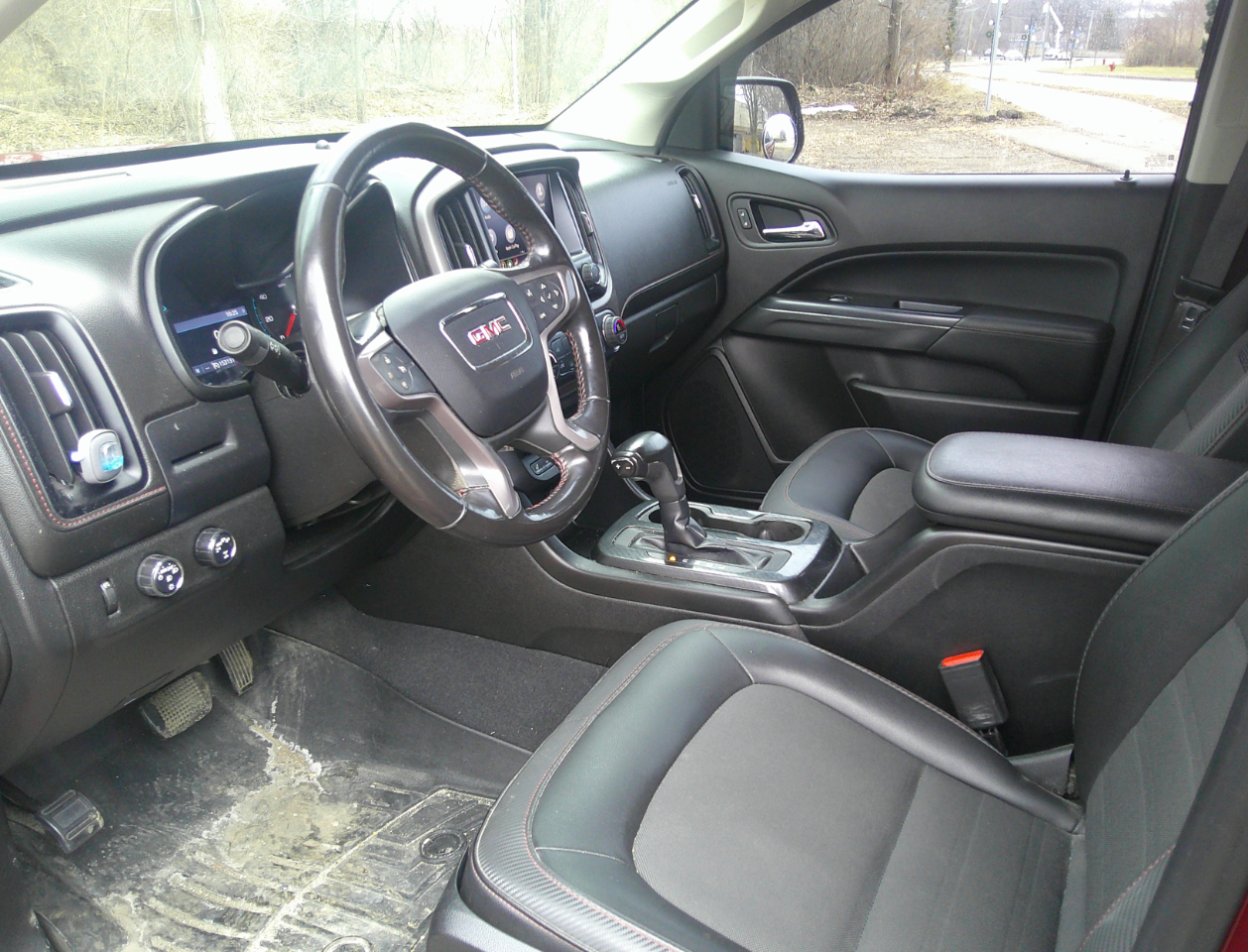 GMC Canyon 4WD Crew Cab 128.3" All Terrain w/Cloth 2019