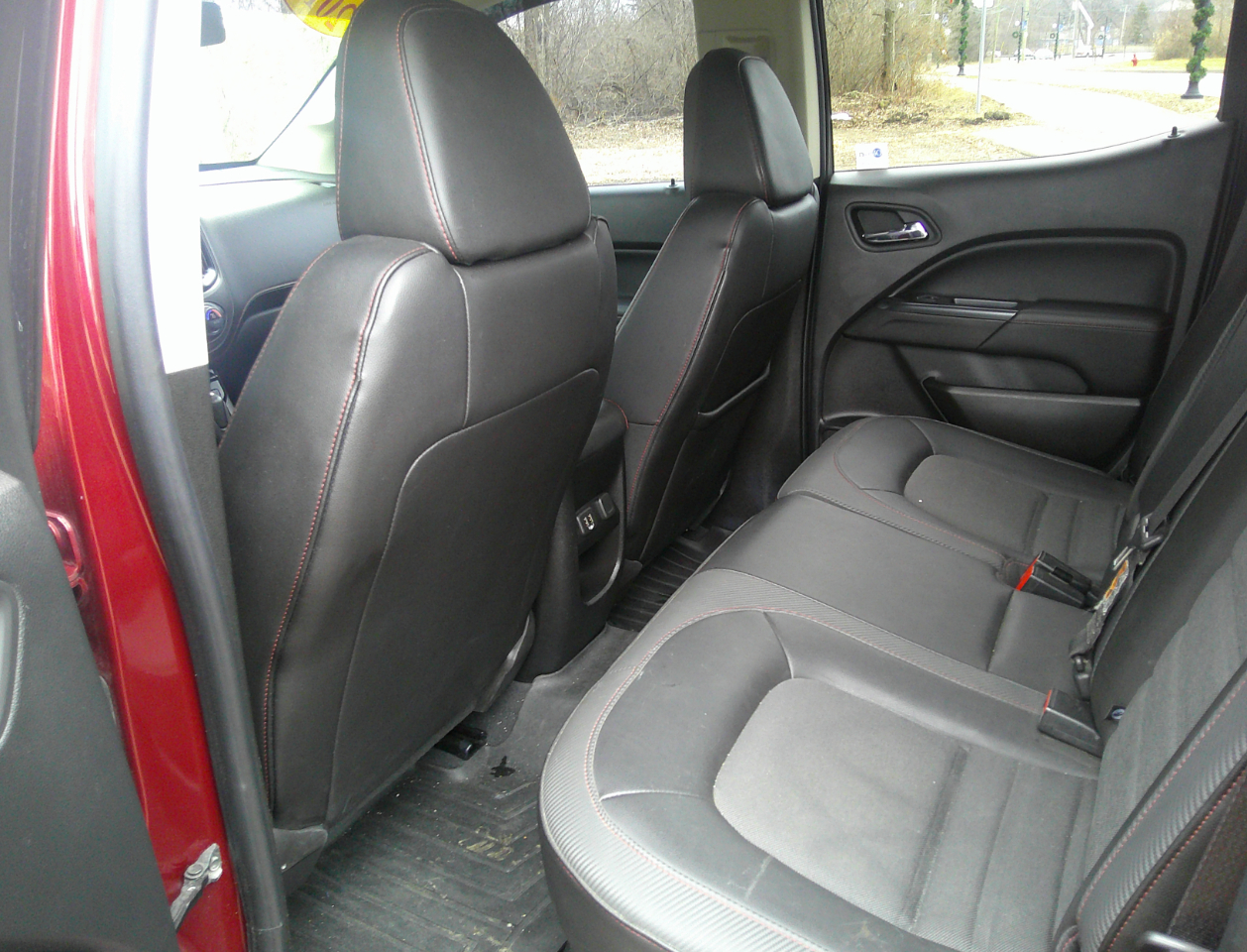 GMC Canyon 4WD Crew Cab 128.3" All Terrain w/Cloth 2019