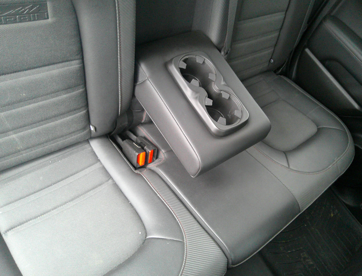 GMC Canyon 4WD Crew Cab 128.3" All Terrain w/Cloth 2019