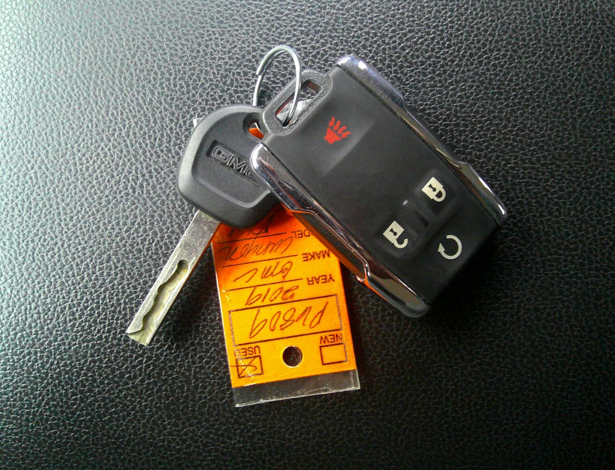 GMC Canyon 4WD Crew Cab 128.3" All Terrain w/Cloth 2019