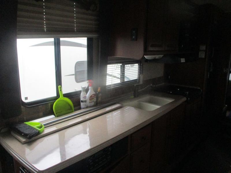Ford Econoline E450 2013