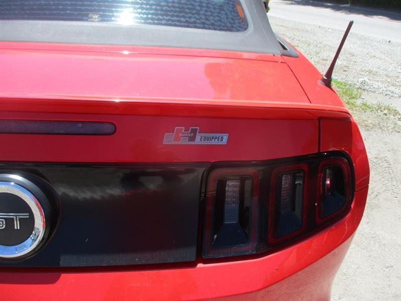 Ford Mustang GT convertible 2014