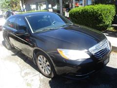 2013 Chrysler 200  2013 Chrysler 200