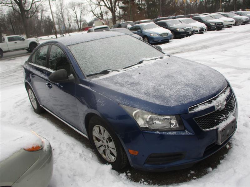 Chevrolet Cruze LS Auto 2013