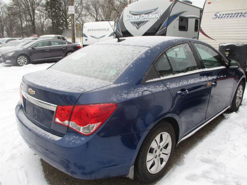 Chevrolet Cruze LS Auto 2013