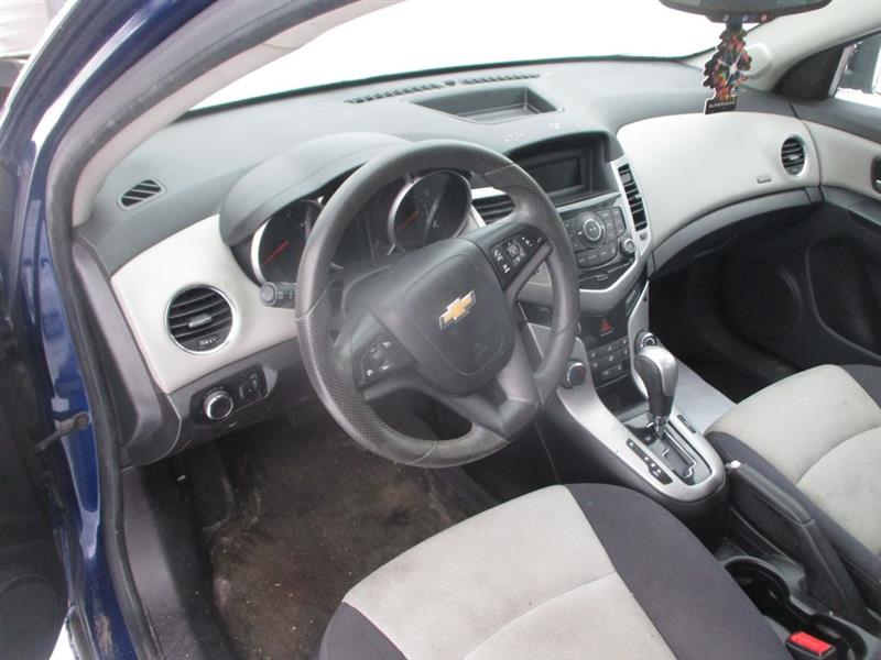 Chevrolet Cruze LS Auto 2013