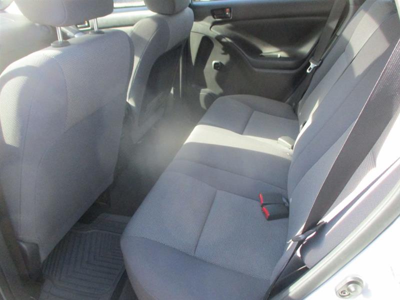 Pontiac Vibe Base 2008