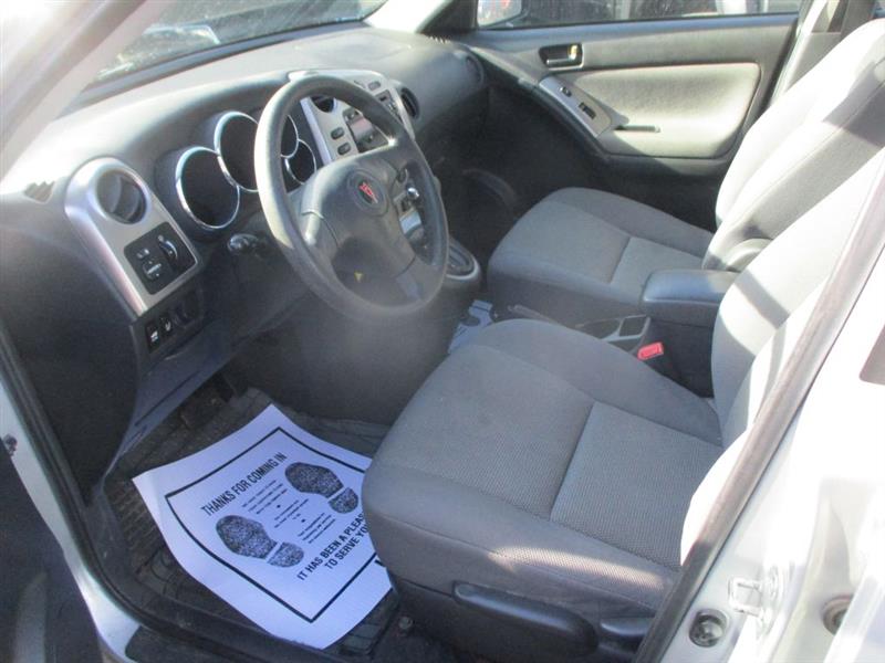 Pontiac Vibe Base 2008