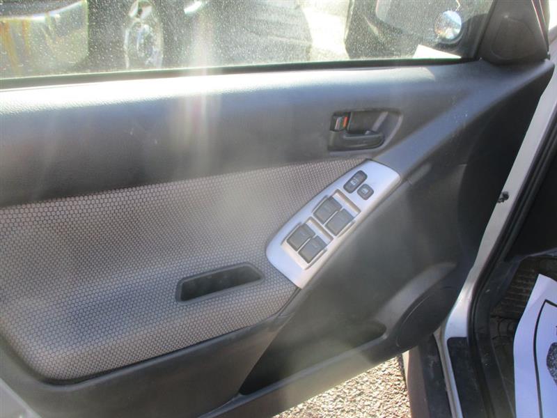 Pontiac Vibe Base 2008