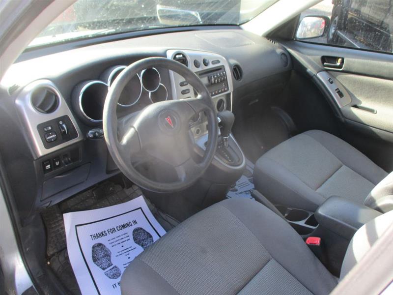 Pontiac Vibe Base 2008