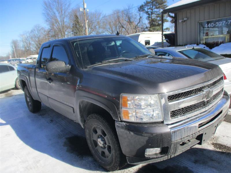Chevrolet Silverado 1500 LT1 Extended Cab 4WD 2010