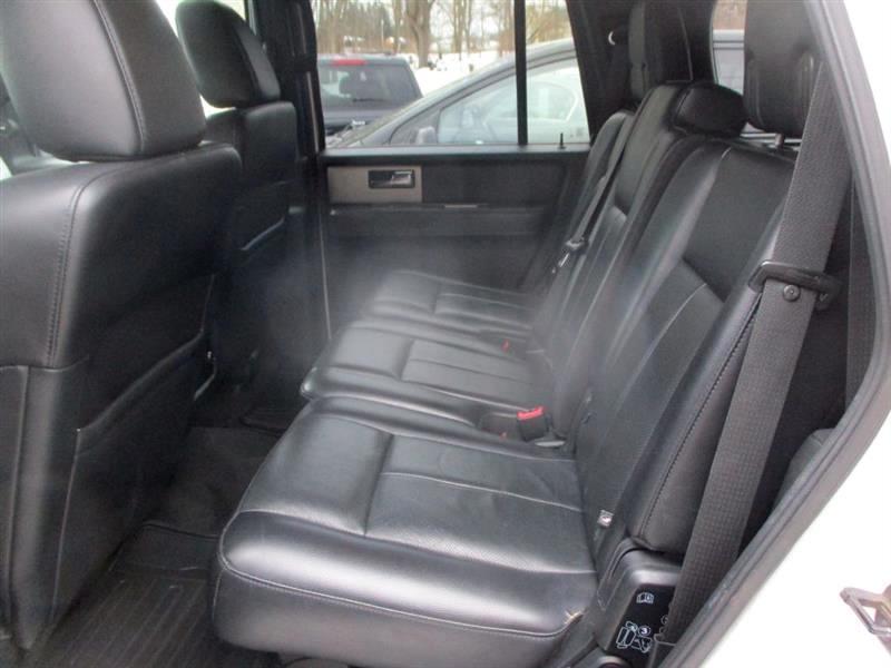 Ford Expedition XLT 4WD 2017