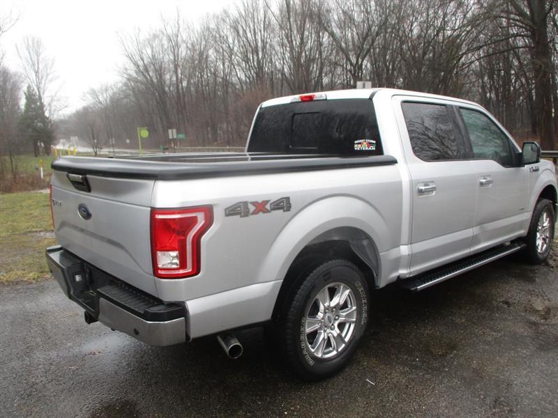 Ford F-150 XL SuperCrew 5.5-ft. Bed 4WD 2016