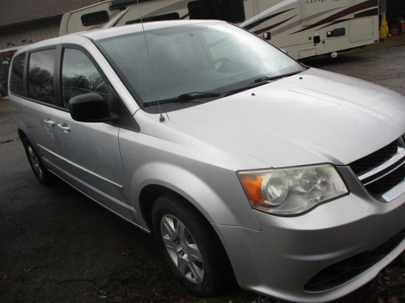 Dodge Grand Caravan SE 2012