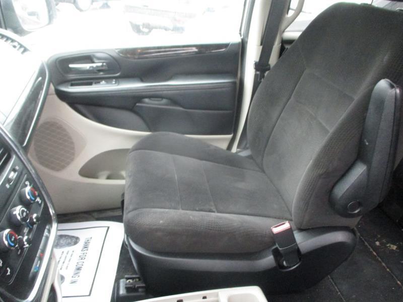 Dodge Grand Caravan SE 2012