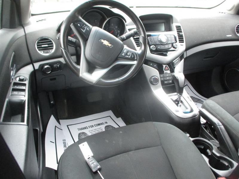Chevrolet Cruze 1LT 2011