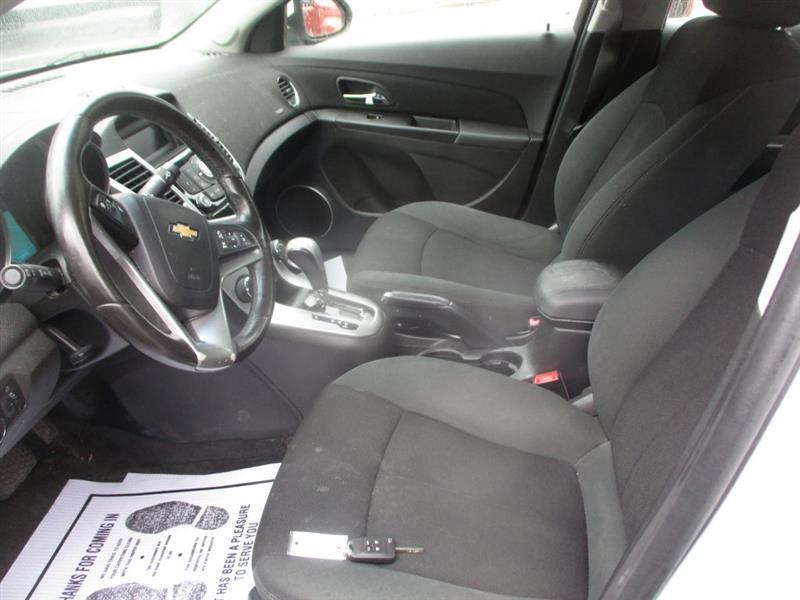Chevrolet Cruze 1LT 2011
