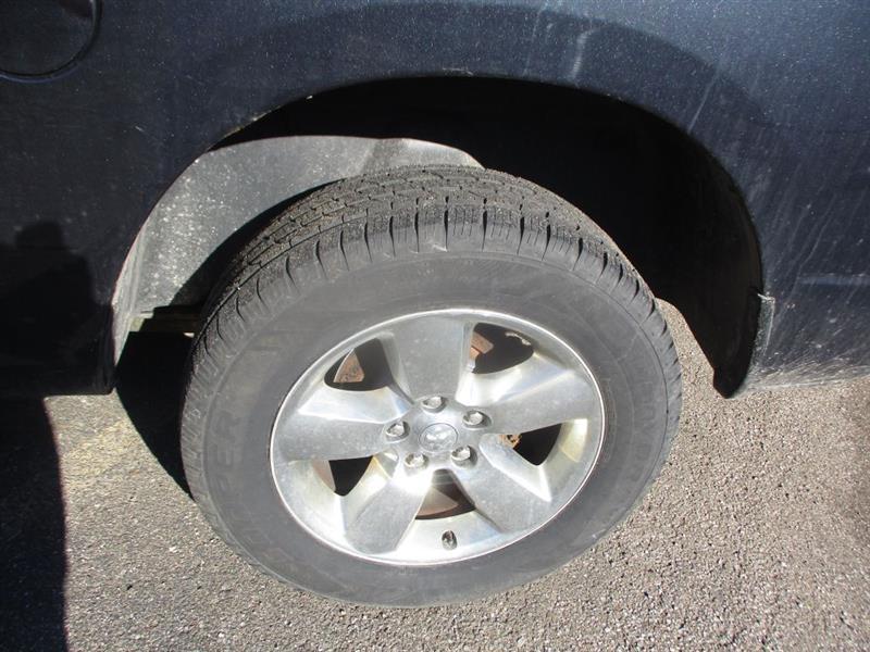 RAM 1500 SLT Crew Cab SWB 4WD 2014