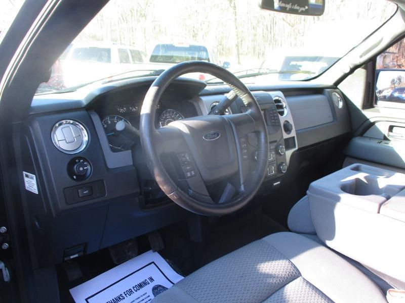 Ford F-150 XL SuperCrew 5.5-ft. Bed 4WD 2014