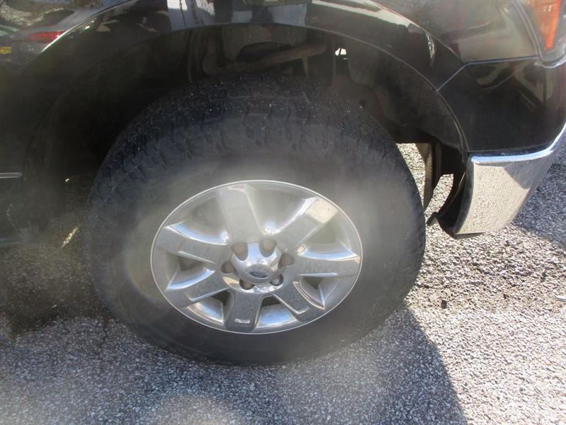 Ford F-150 XL SuperCrew 5.5-ft. Bed 4WD 2014