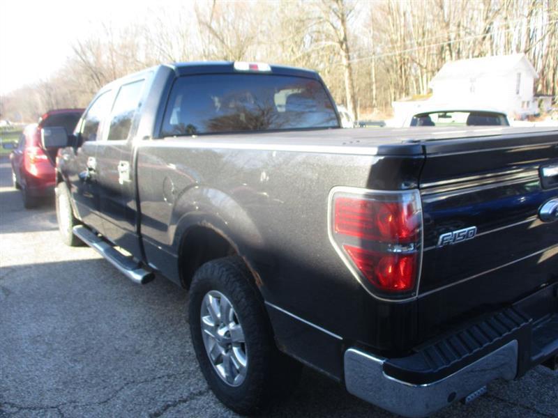 Ford F-150 XL SuperCrew 5.5-ft. Bed 4WD 2014