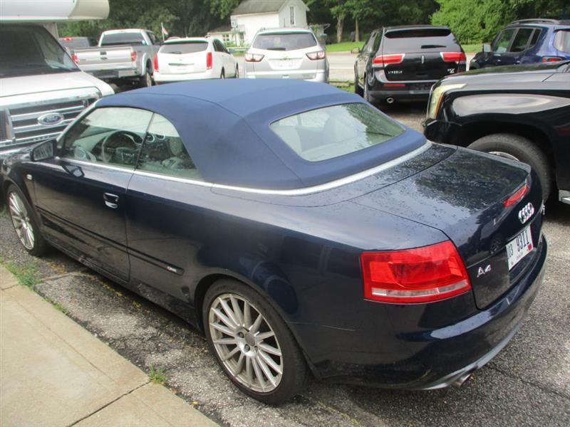 Audi A4 3.2 Cabriolet quattro with Tiptronic 2009