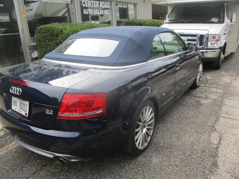 Audi A4 3.2 Cabriolet quattro with Tiptronic 2009