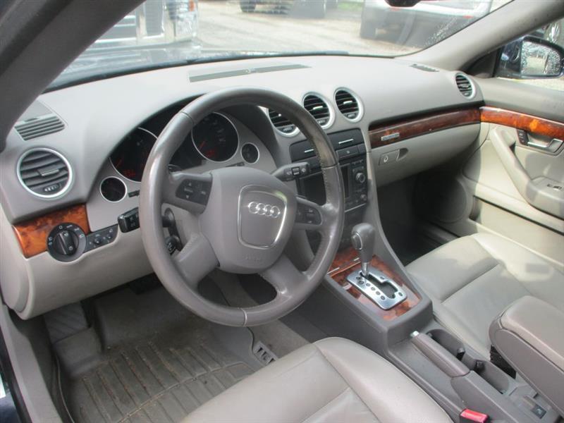 Audi A4 3.2 Cabriolet quattro with Tiptronic 2009