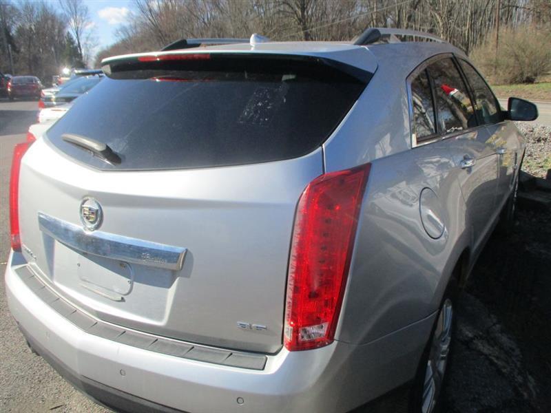 Cadillac SRX Luxury AWD 2012