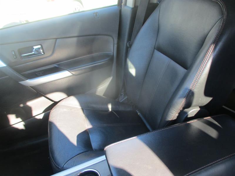 Ford Edge SEL FWD 2013