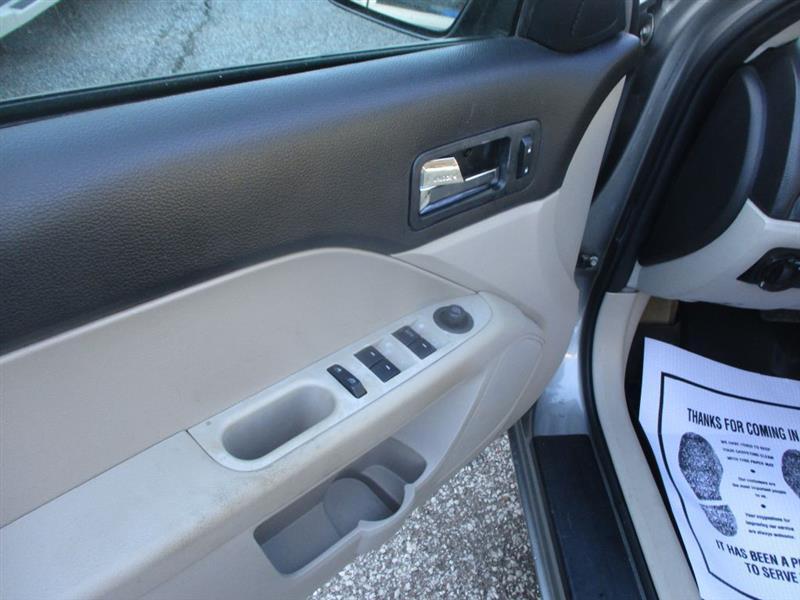Ford Fusion V6 SE 2009