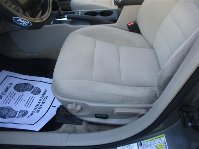 Ford Fusion V6 SE 2009
