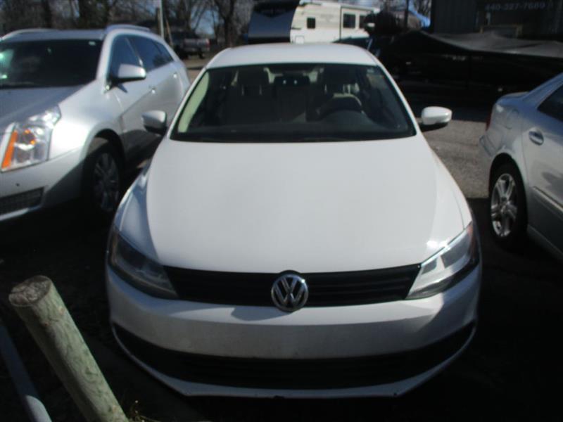 Volkswagen Jetta SE 2011