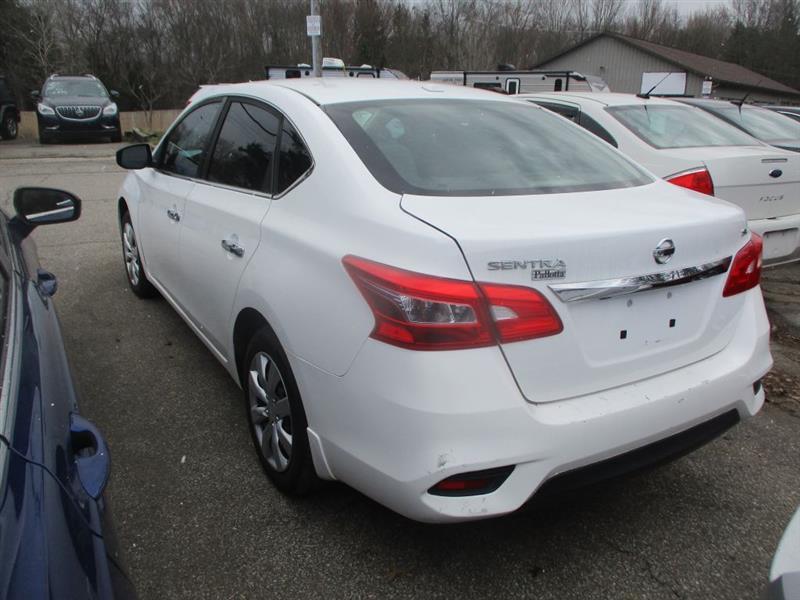 Nissan Sentra SL 2016