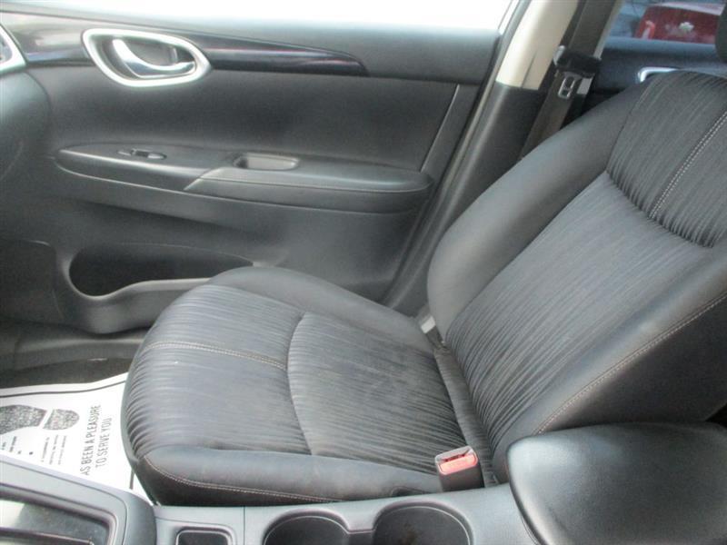 Nissan Sentra SL 2016