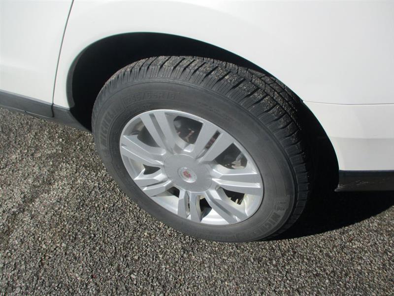 Cadillac SRX Base 2012