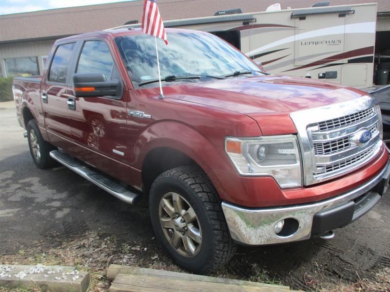 Ford F-150 XL SuperCrew 5.5-ft. Bed 4WD 2014