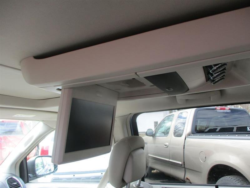 Chrysler Town & Country Touring-L 2012