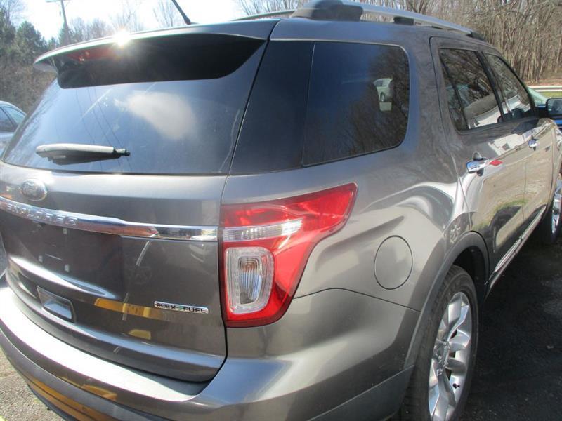 Ford Explorer XLT FWD 2013