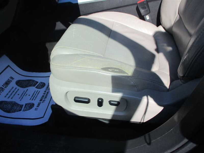 Ford Explorer XLT FWD 2013