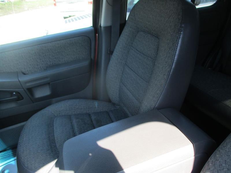 Ford Explorer XLS 2WD 2002