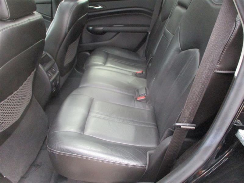 Cadillac SRX Luxury 2012