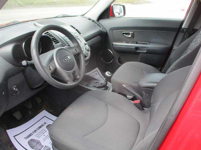 Kia Soul + 2011