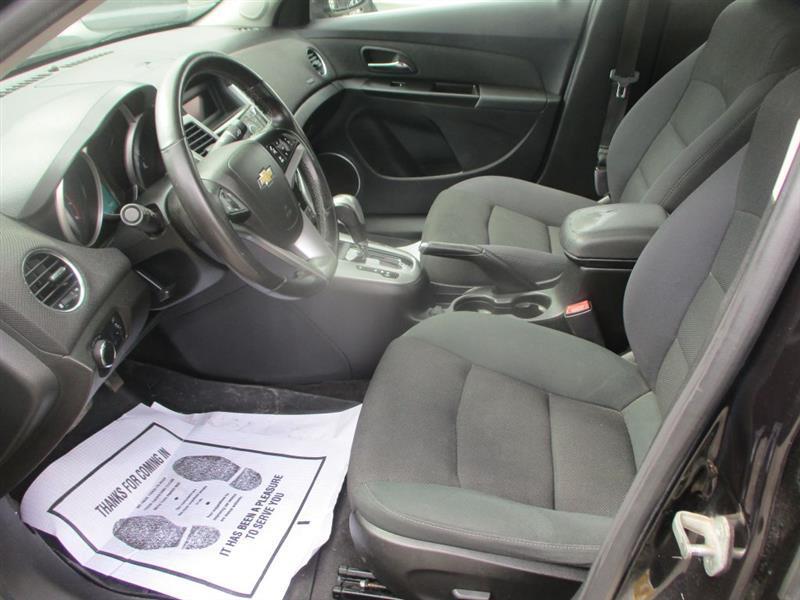 Chevrolet Cruze 1LT 2012