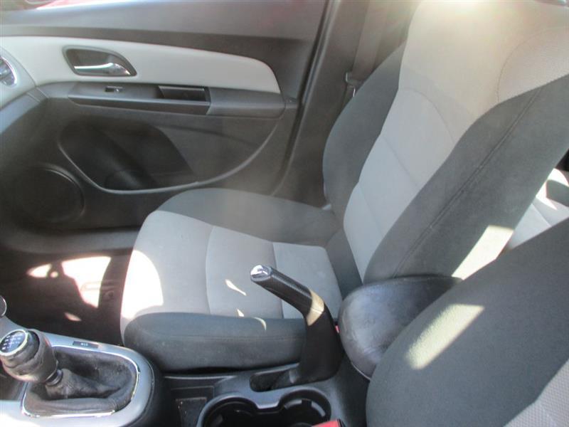 Chevrolet Cruze 2LS 2012