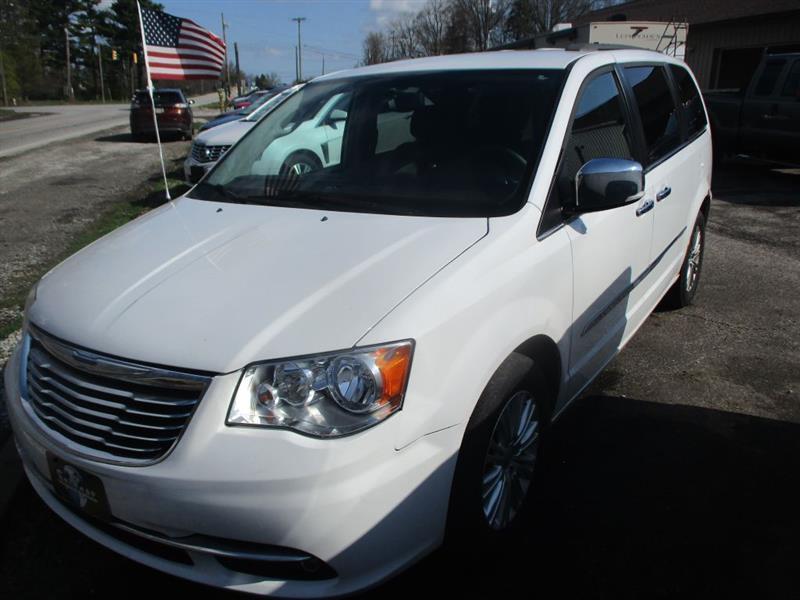 Chrysler Town & Country Touring-L 2014