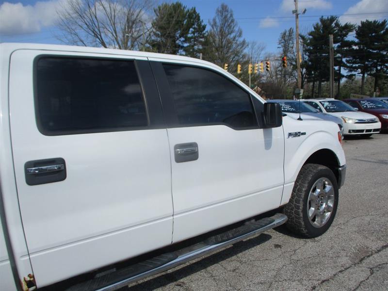 Ford F-150 XL SuperCrew 5.5-ft. Bed 4WD 2013