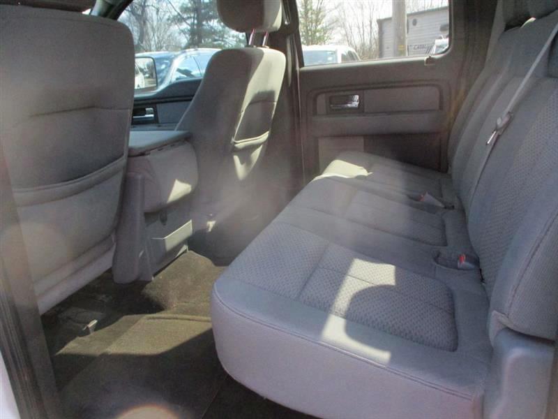 Ford F-150 XL SuperCrew 5.5-ft. Bed 4WD 2013