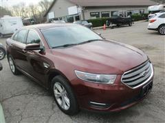 2015 Ford Taurus 